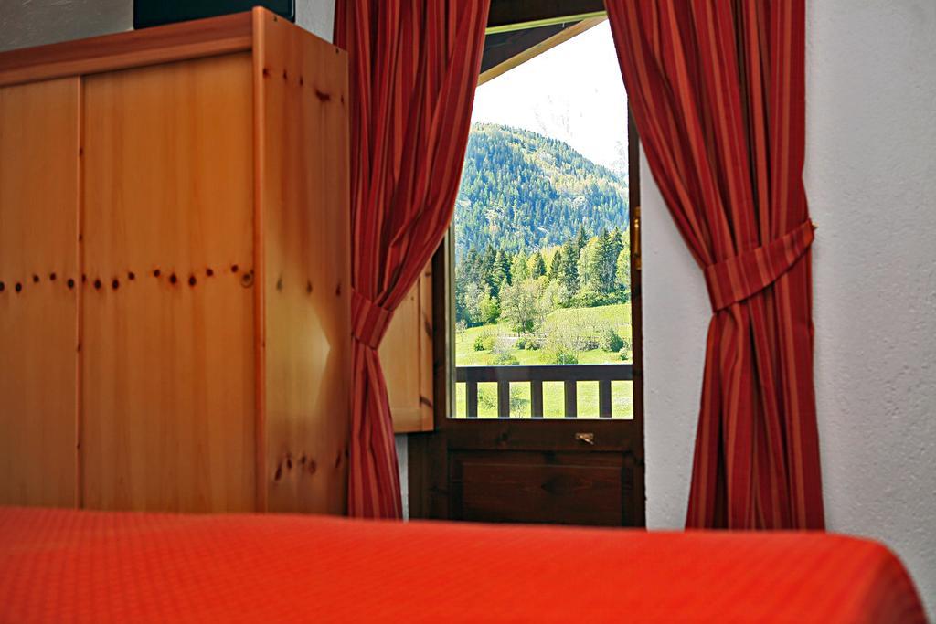 Albergo Le Marmotte プレ・サン・ディディエ エクステリア 写真